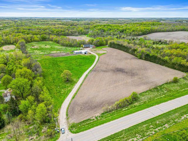 8304 180th Street W, Faribault, MN 55021