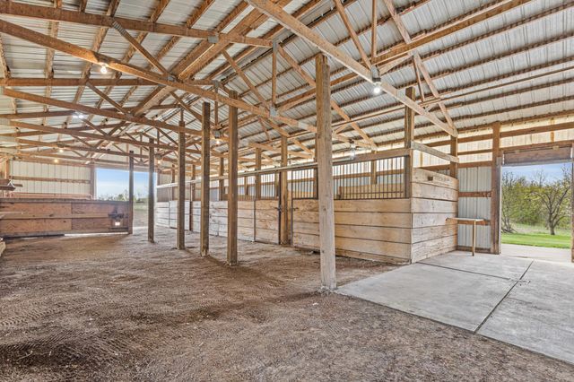 8304 180th Street W, Faribault, MN 55021