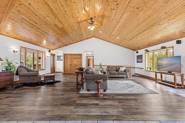 8304 180th Street W, Faribault, MN 55021