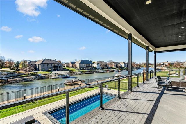 3113 W Crystal Beach St, Wichita, KS 67204