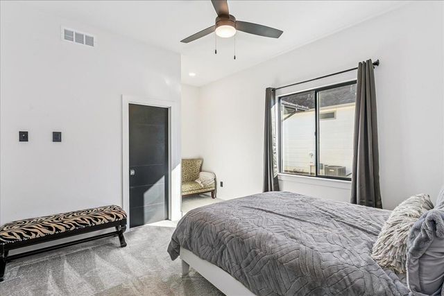 3113 W Crystal Beach St, Wichita, KS 67204