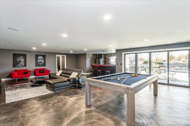 3113 W Crystal Beach St, Wichita, KS 67204