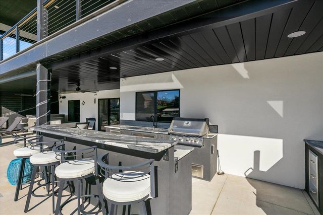 3113 W Crystal Beach St, Wichita, KS 67204