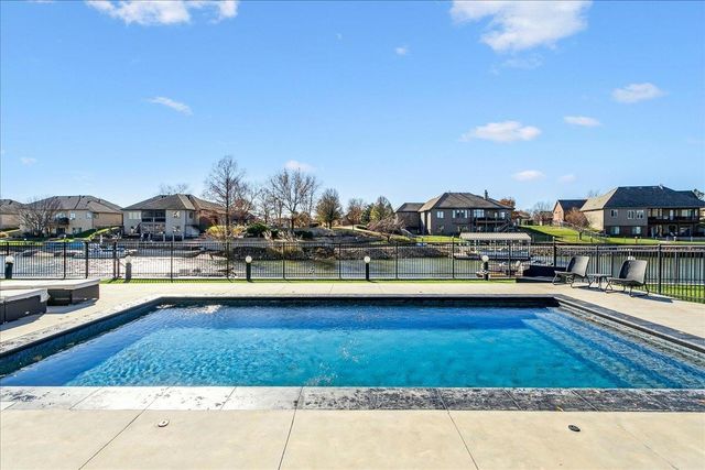 3113 W Crystal Beach St, Wichita, KS 67204