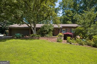 2478 Williamswood Court, Decatur, GA 30033