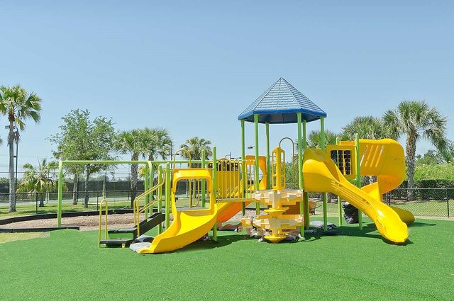 226 HERITAGE ISLES WAY, Bradenton, FL 34212