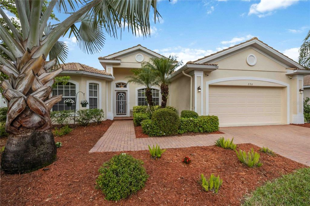 Image 2 of property listing at 226 HERITAGE ISLES WAY, Bradenton, FL 34212