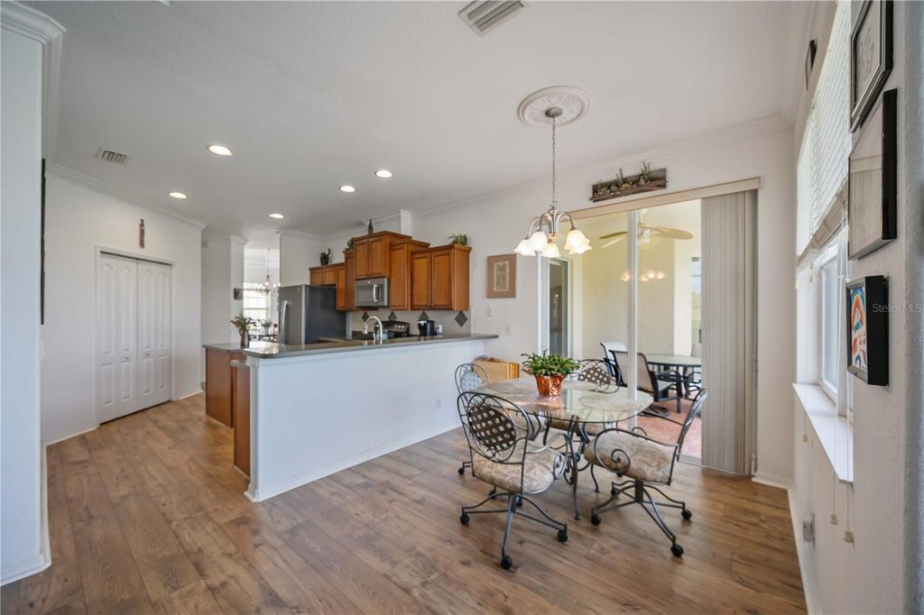 Image 11 of property listing at 226 HERITAGE ISLES WAY, Bradenton, FL 34212