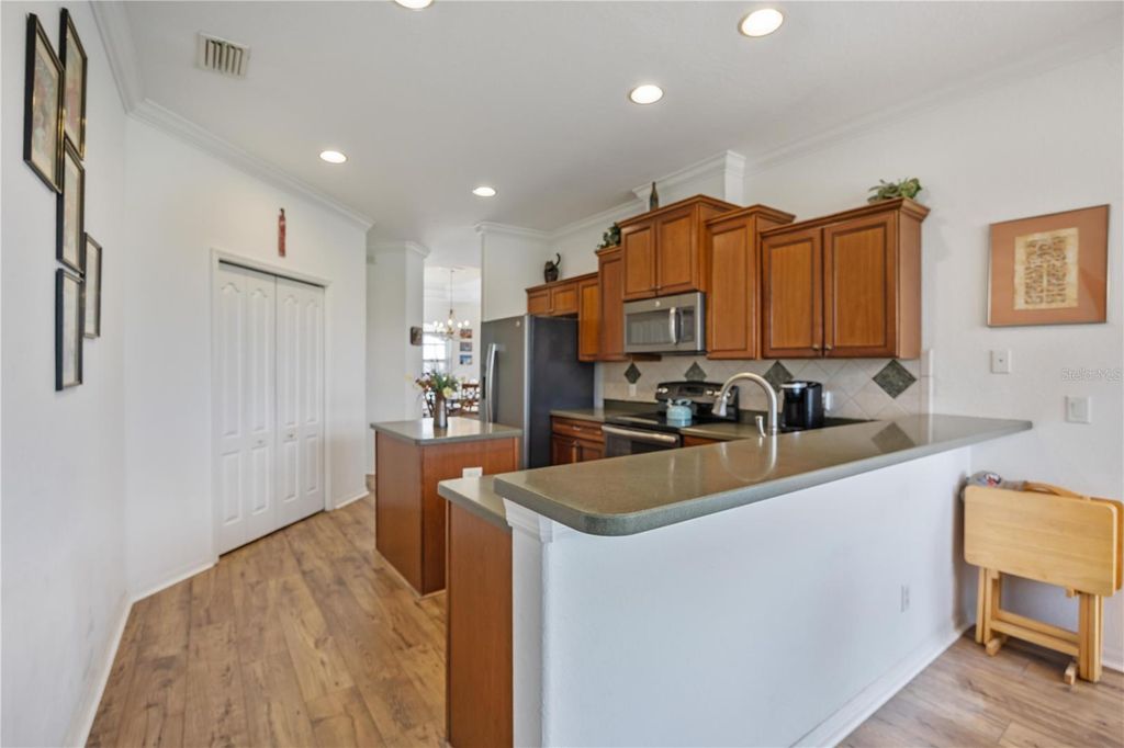 Image 13 of property listing at 226 HERITAGE ISLES WAY, Bradenton, FL 34212