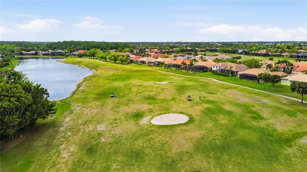 Image 43 of property listing at 226 HERITAGE ISLES WAY, Bradenton, FL 34212