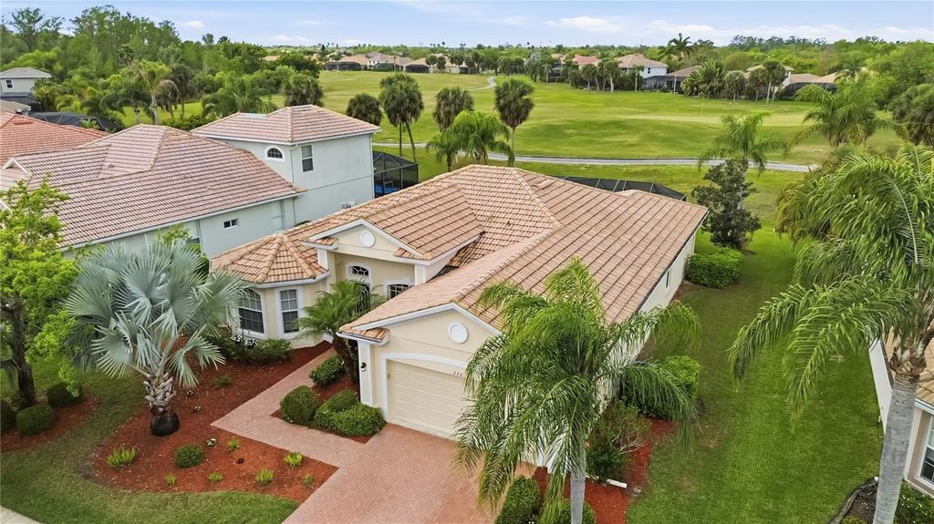 Image 48 of property listing at 226 HERITAGE ISLES WAY, Bradenton, FL 34212
