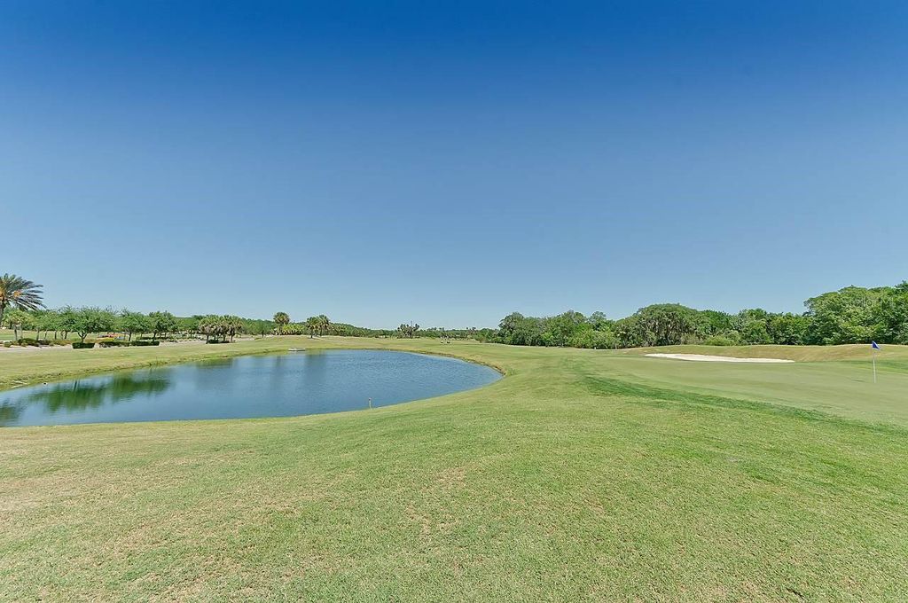 Image 67 of property listing at 226 HERITAGE ISLES WAY, Bradenton, FL 34212