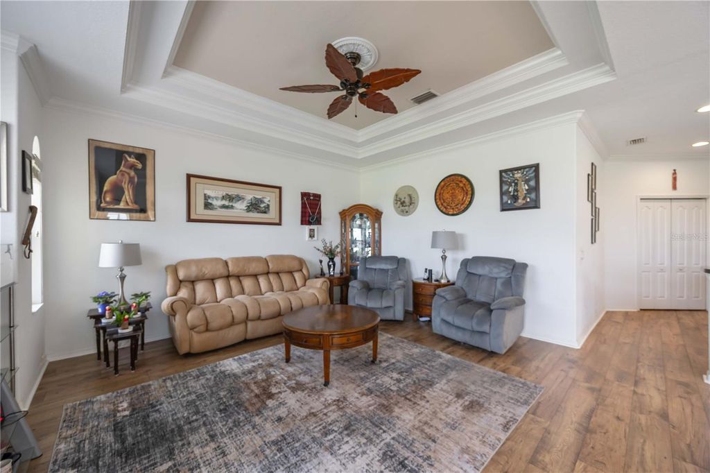 Image 9 of property listing at 226 HERITAGE ISLES WAY, Bradenton, FL 34212