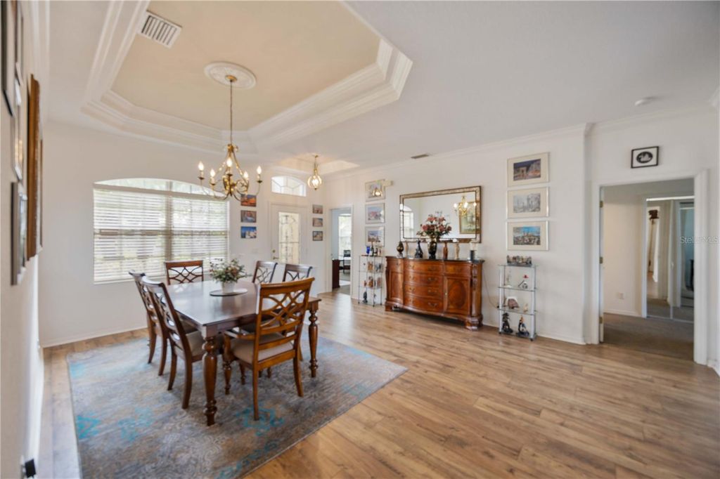 Image 10 of property listing at 226 HERITAGE ISLES WAY, Bradenton, FL 34212