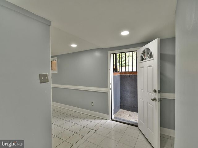 6403 98TH AVE, Lanham, MD 20706