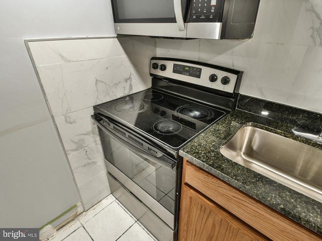 6403 98TH AVE, Lanham, MD 20706