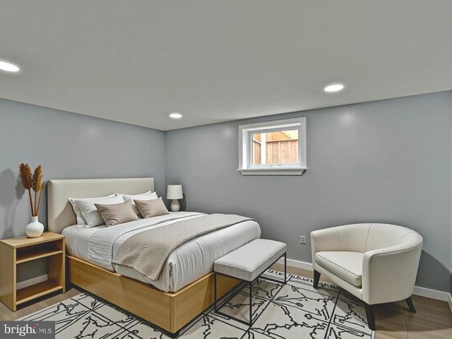 6403 98TH AVE, Lanham, MD 20706