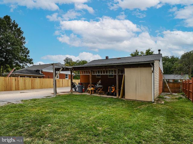 6403 98TH AVE, Lanham, MD 20706
