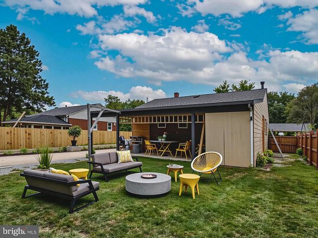 6403 98TH AVE, Lanham, MD 20706