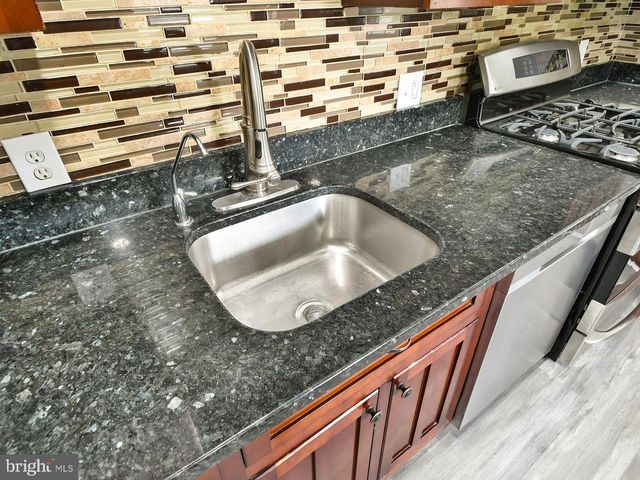 6403 98TH AVE, Lanham, MD 20706