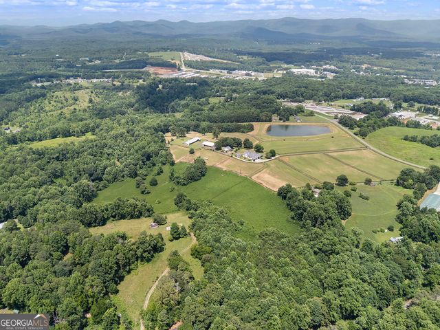 1904 Philadelphia Road, Jasper, GA 30143