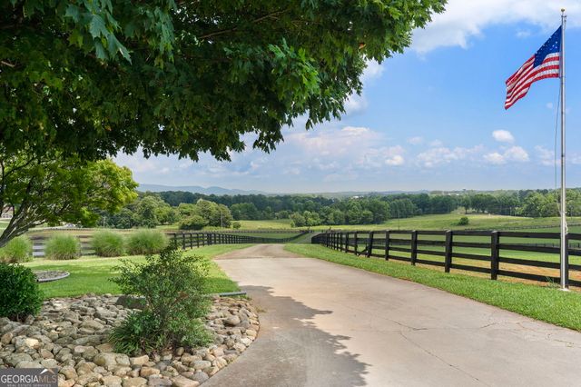 1904 Philadelphia Road, Jasper, GA 30143