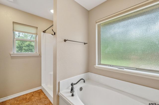 13553 Country Glen, Tyler, TX 75706