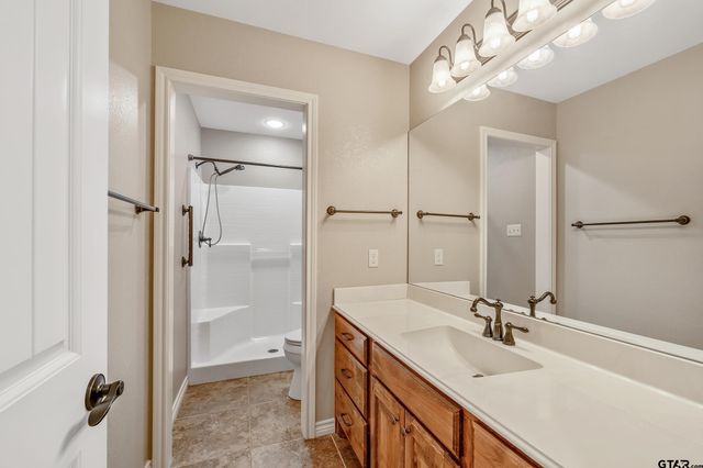 13553 Country Glen, Tyler, TX 75706