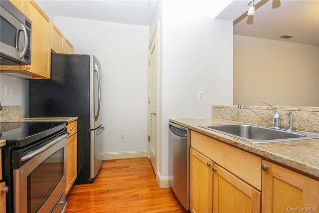 543 Main Street 211, New Rochelle, NY 10801