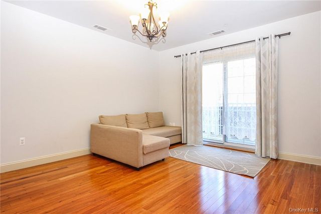 543 Main Street 211, New Rochelle, NY 10801