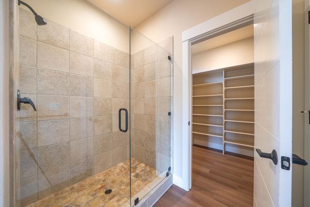 1132 Kellinger Street, Redding, CA 96003