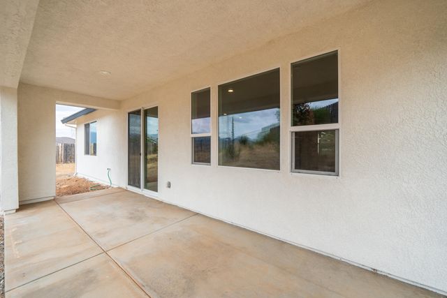 1132 Kellinger Street, Redding, CA 96003