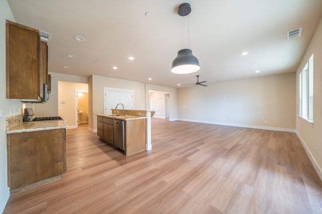 1132 Kellinger Street, Redding, CA 96003