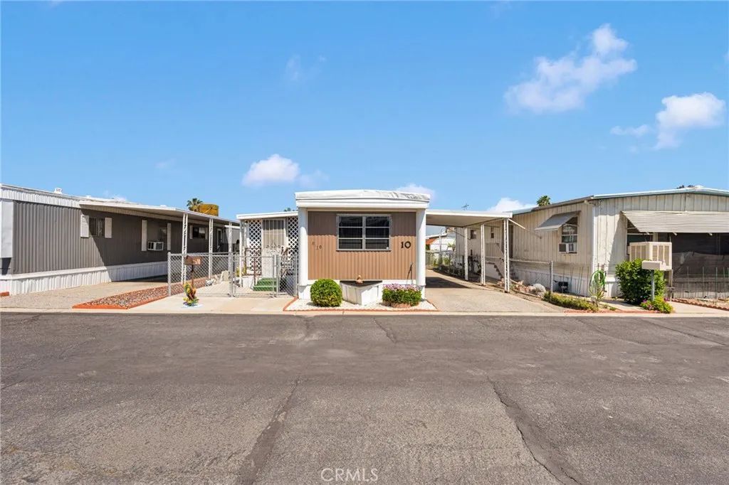1177 W Congress 10, San Bernardino, CA 92410