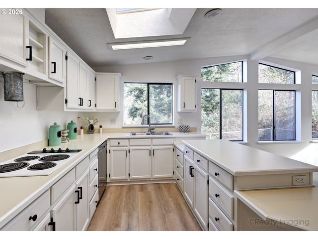 14992 S BLUE VISTA Dr 345, Oregon City, OR 97045