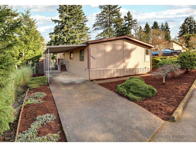 14992 S BLUE VISTA Dr 345, Oregon City, OR 97045