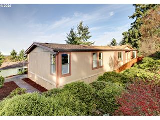 14992 S BLUE VISTA Dr 345, Oregon City, OR 97045
