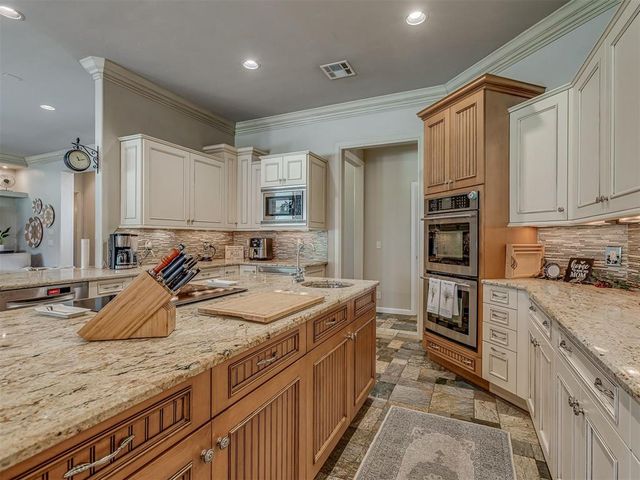 19355 Sportsman Road, Edmond, OK 73012