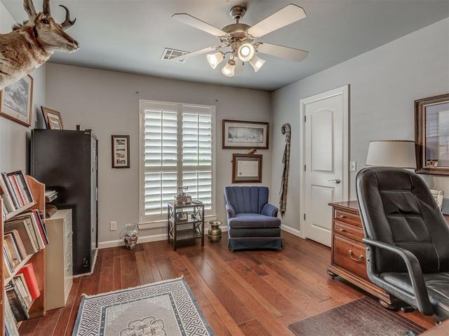 19355 Sportsman Road, Edmond, OK 73012