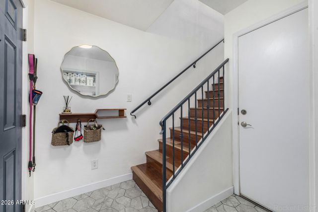 5607 S 21ST Place, Phoenix, AZ 85040