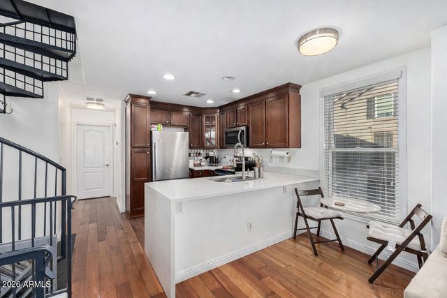 5607 S 21ST Place, Phoenix, AZ 85040