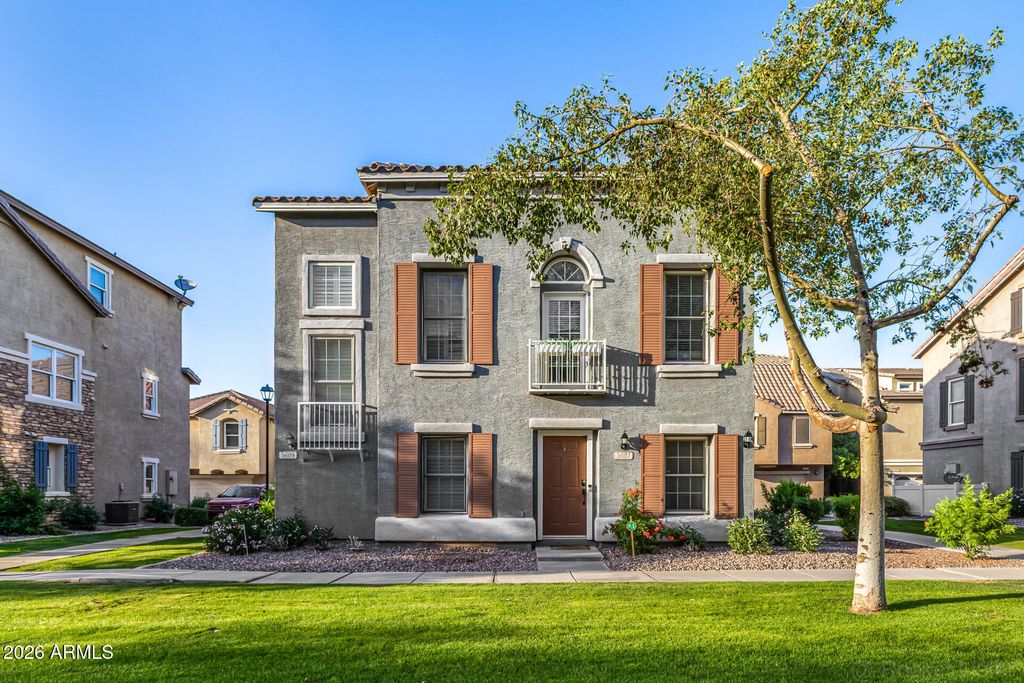 5607 S 21ST Place, Phoenix, AZ 85040