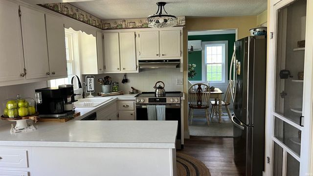 12103 Ernst Road, Roanoke, IN 46783