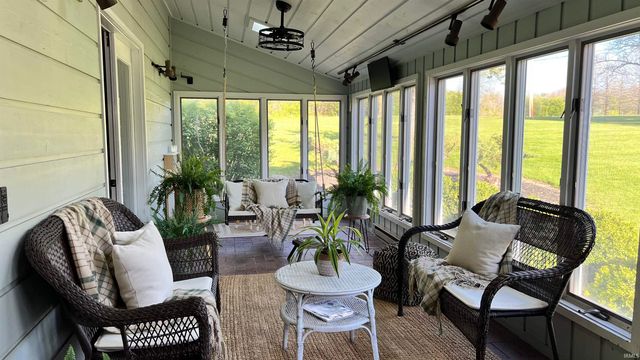 12103 Ernst Road, Roanoke, IN 46783