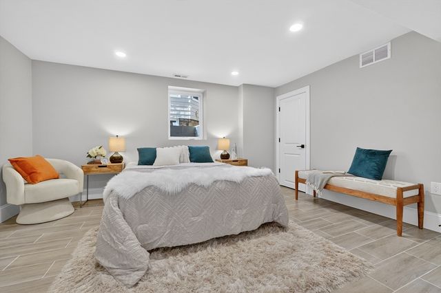 117 Emerald 117, Medford, MA 02155