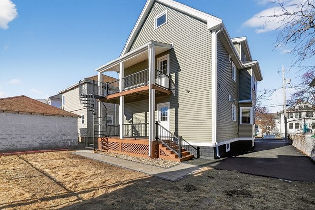 117 Emerald 117, Medford, MA 02155