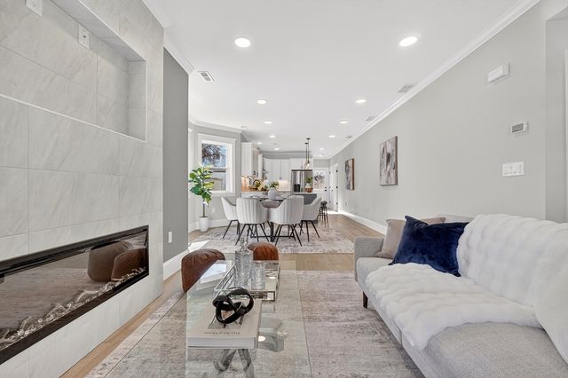 117 Emerald 117, Medford, MA 02155