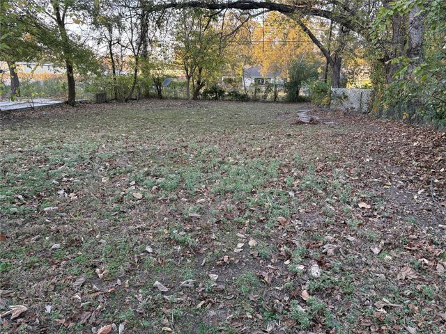 715 W Day Street, Denison, TX 75020