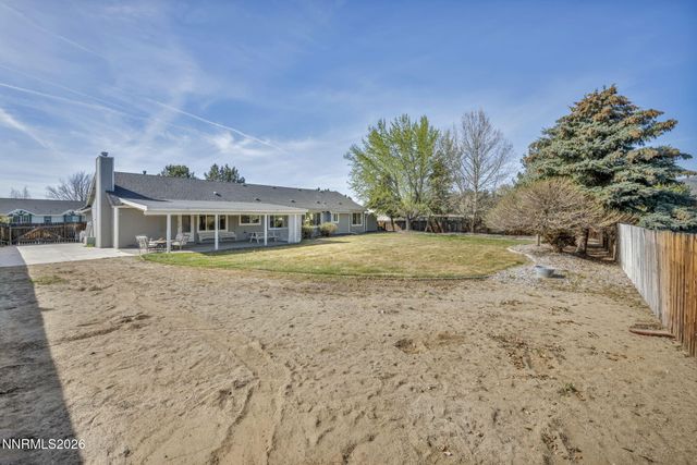 25 Desert Peak Court, Sparks, NV 89441