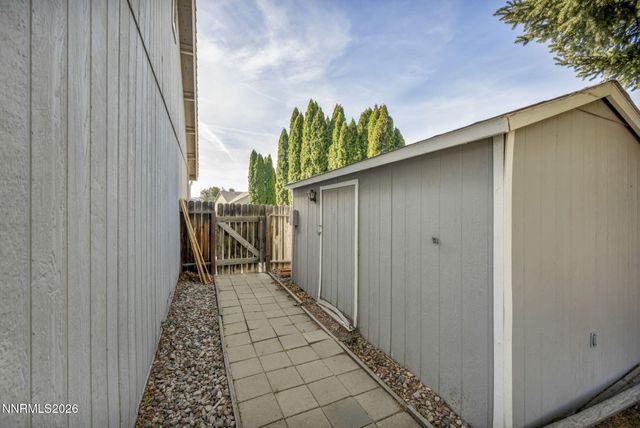 25 Desert Peak Court, Sparks, NV 89441